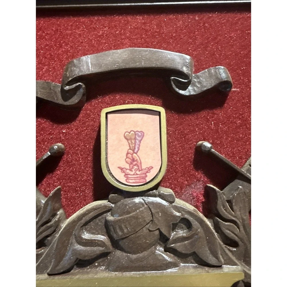 Vintage Townson Family Crest Coat of Arms Wooden Wall Plaque Heirloom Decor